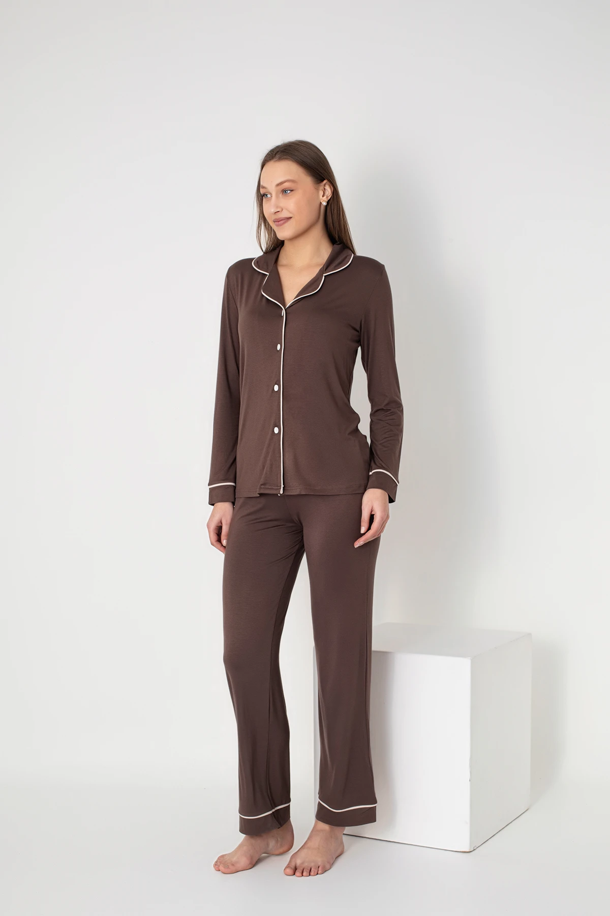 Kadın Uzunkol Viscon Önü Düğmeli Pijama Takımı C840-058