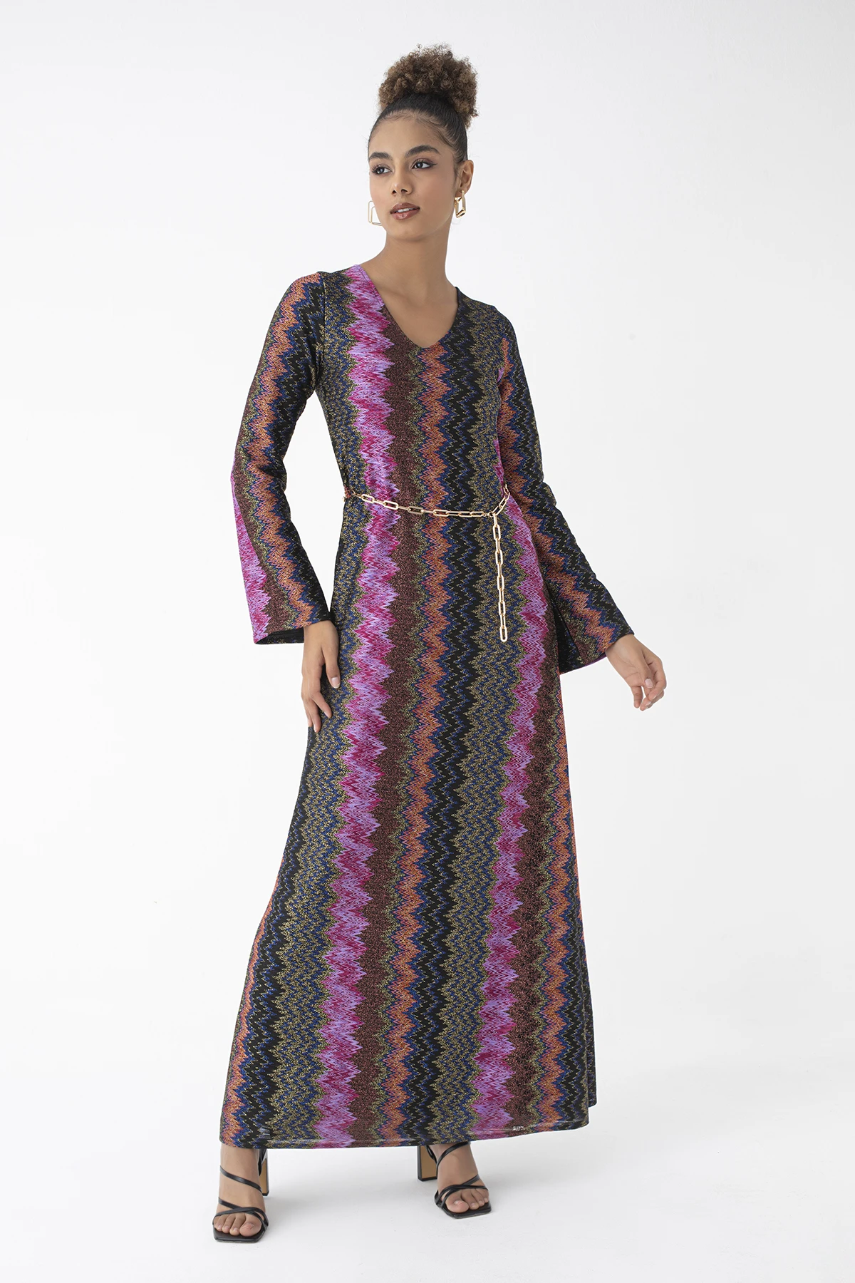 C860-002 KADIN UZUN KOLLU ELBİSE